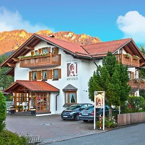 Antonia Oberammergau